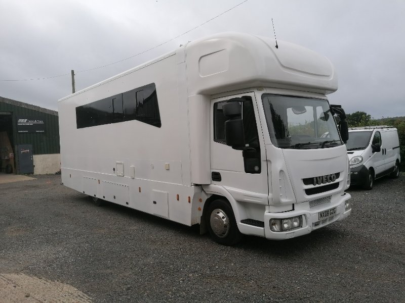 Used White Vans for sale in Horley, Surrey Gatwick Vans