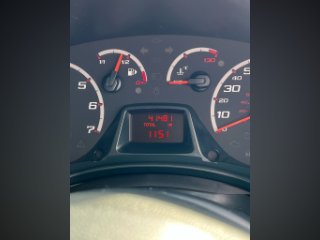/photos/9833/bae997a9-5c8e-a183-4b9c-c8e3229dfb02_i320x240.jpg